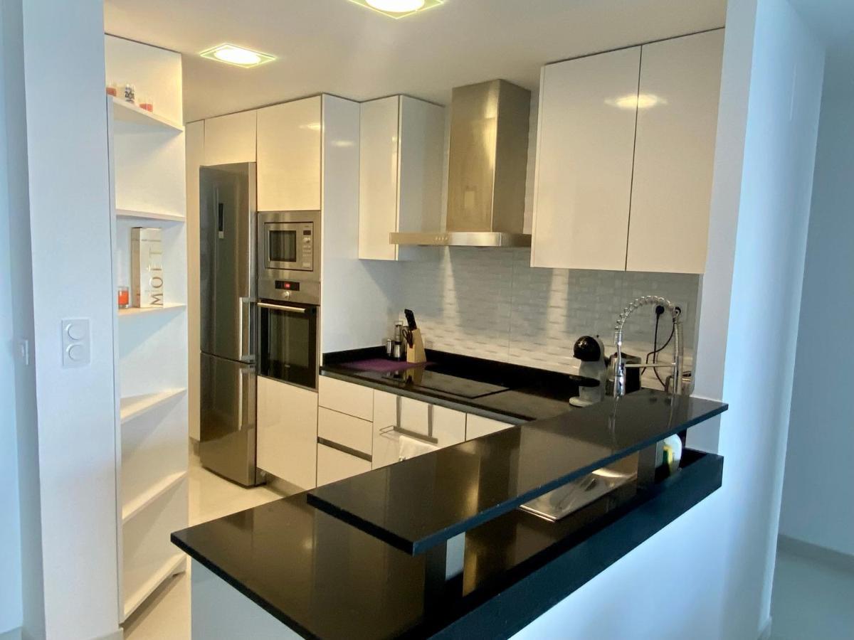 Apartment Deluxe Clara Sea Senses Torrevieja Zewnętrze zdjęcie