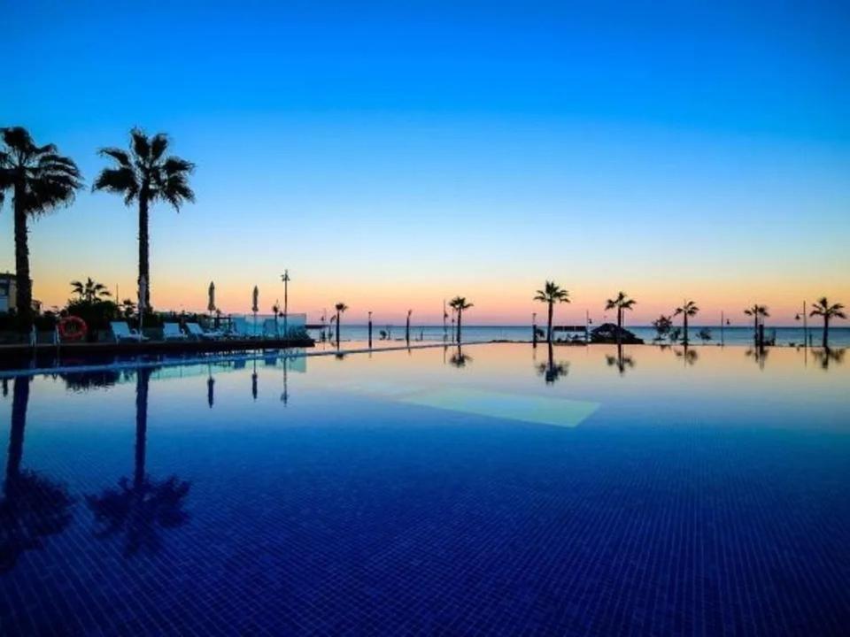 Apartment Deluxe Clara Sea Senses Torrevieja Zewnętrze zdjęcie