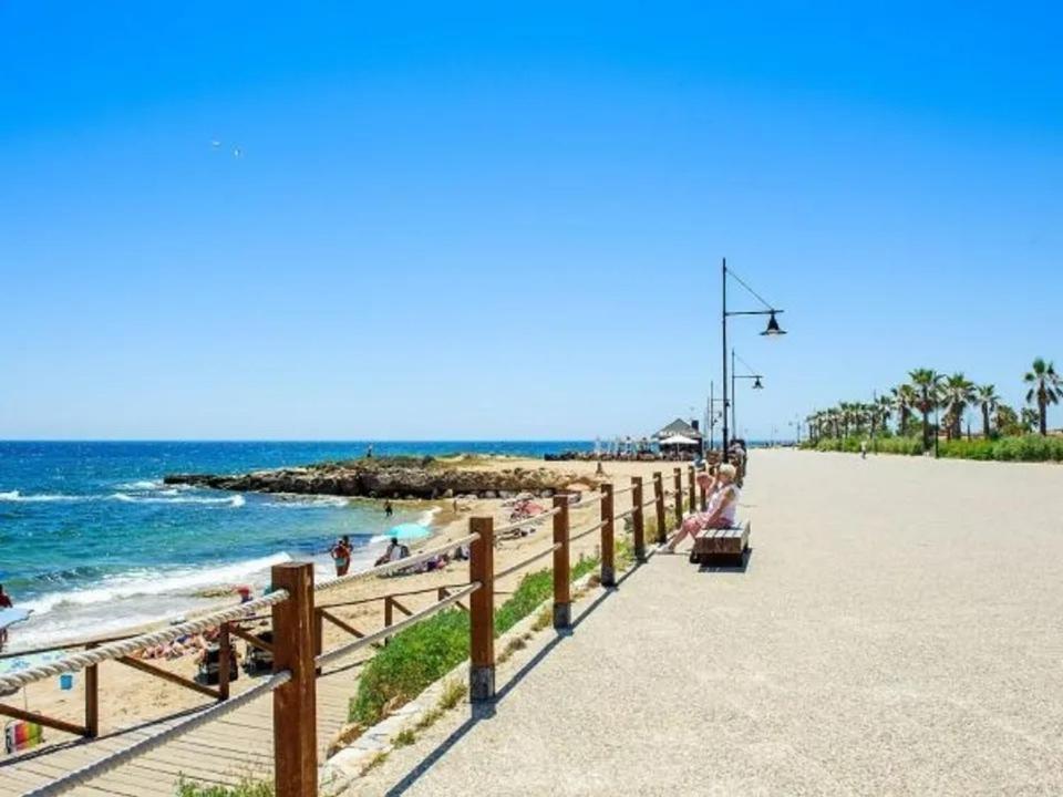 Apartment Deluxe Clara Sea Senses Torrevieja Zewnętrze zdjęcie